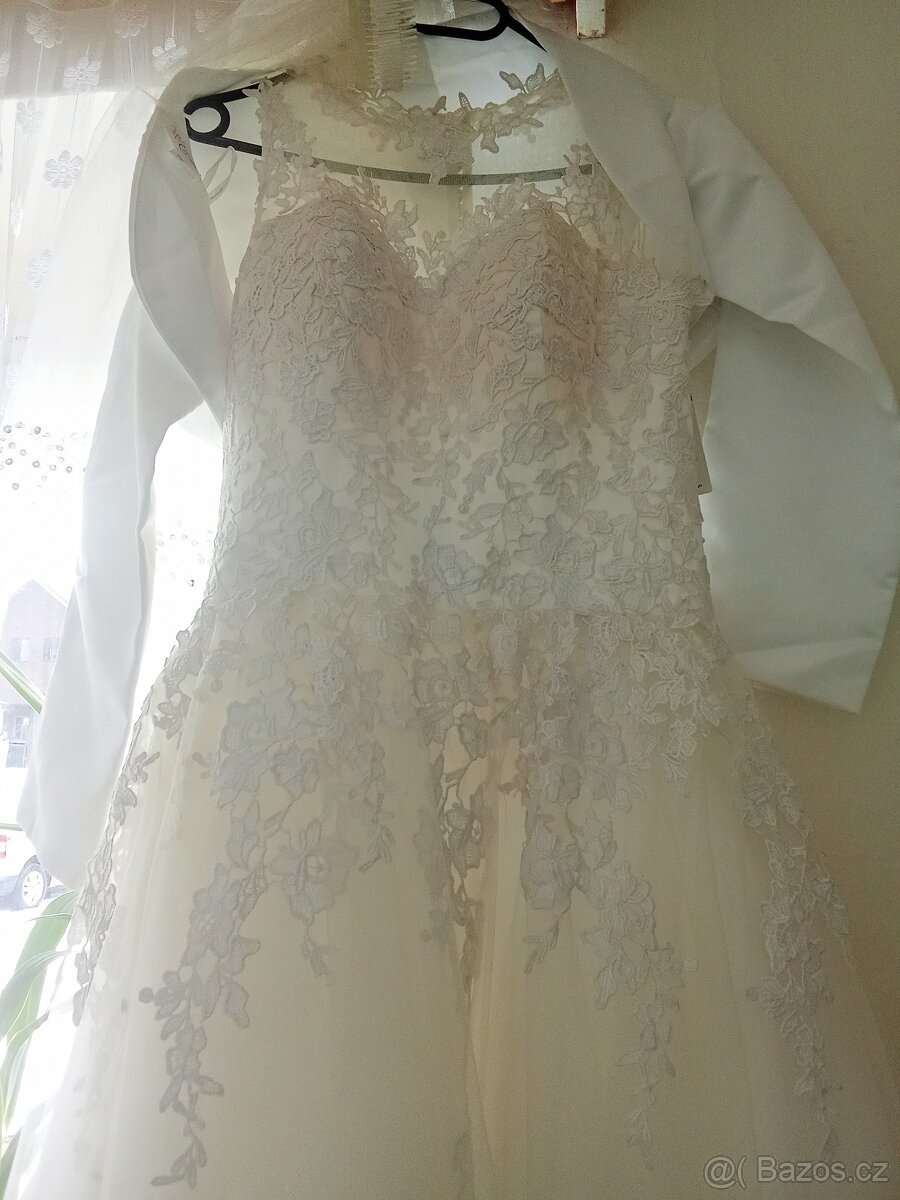 Svatební šaty - 2