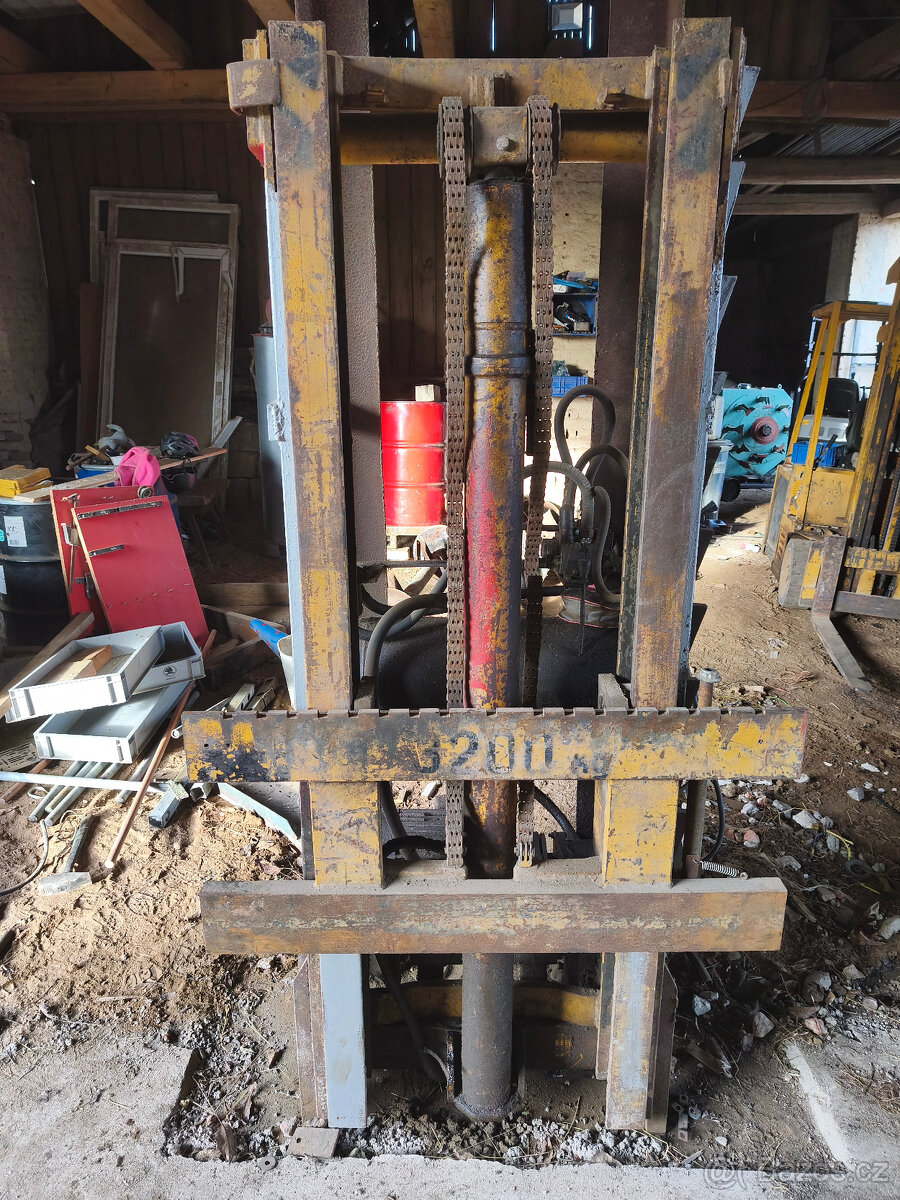 Věž VZV nosnost 3200kg - 2