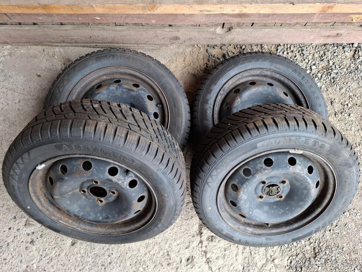 Renault - plechové disky R15 + celoroční pneumatiky 185/60 - 2