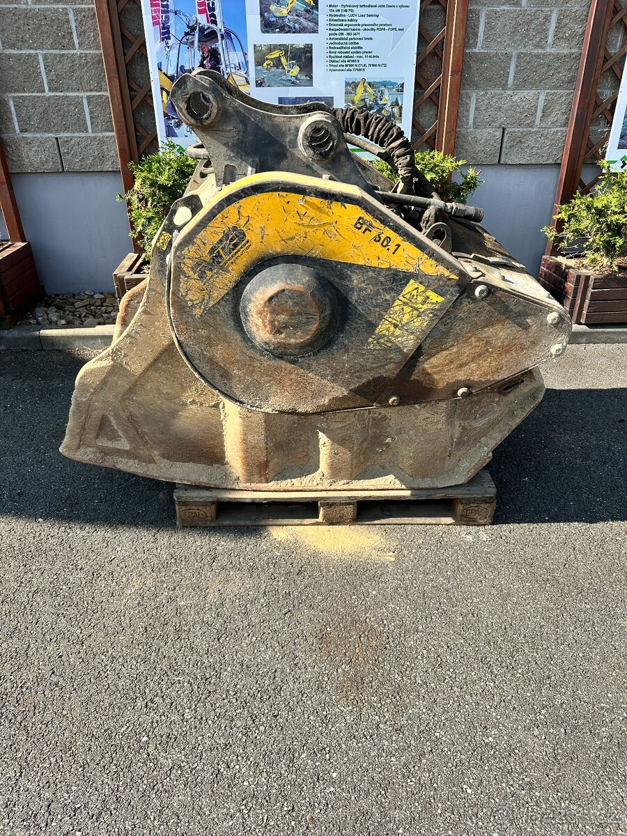 Drtící lžíce MB Crusher MB-BF60.1 S4 - 2