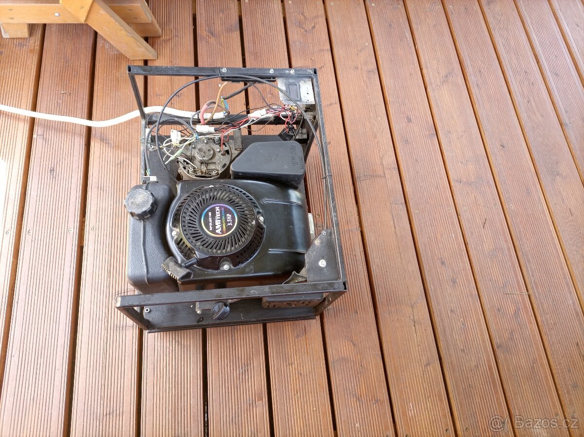 Elektrocentrála 12V/55A - 2