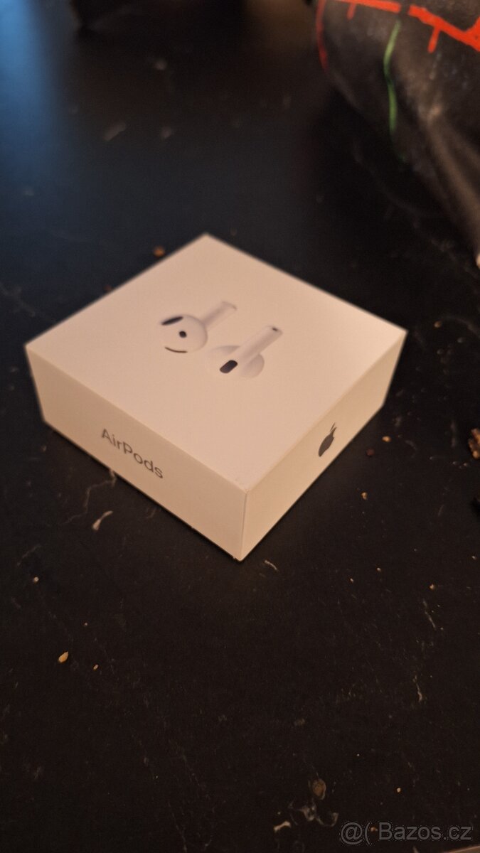 Apple Airpods 4 bílá - 2