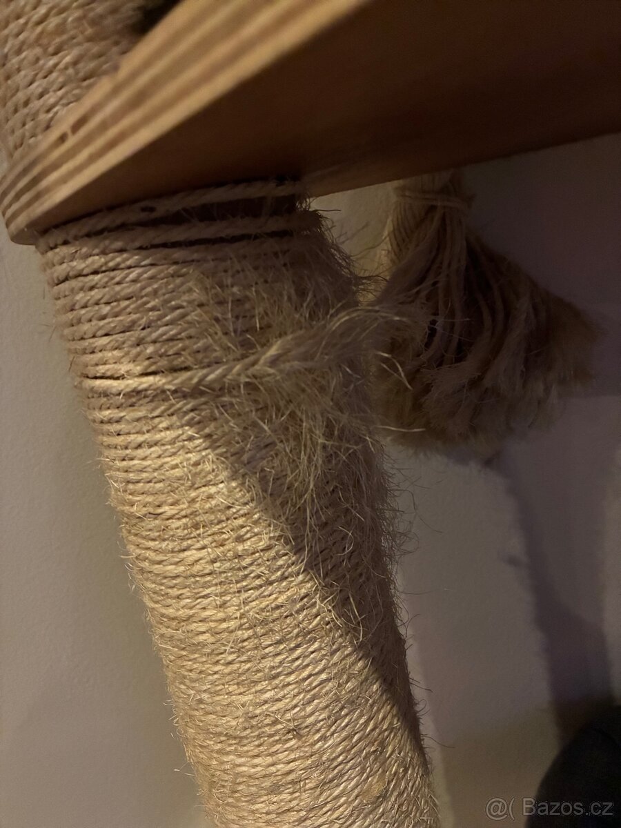 Škrábadlo pro kočku - 2