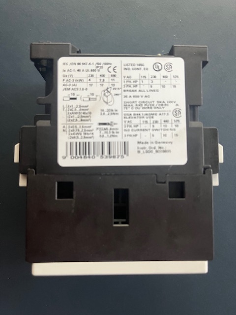 Stykač Schrack LS09-10, 230V, 9A – použitý - 2