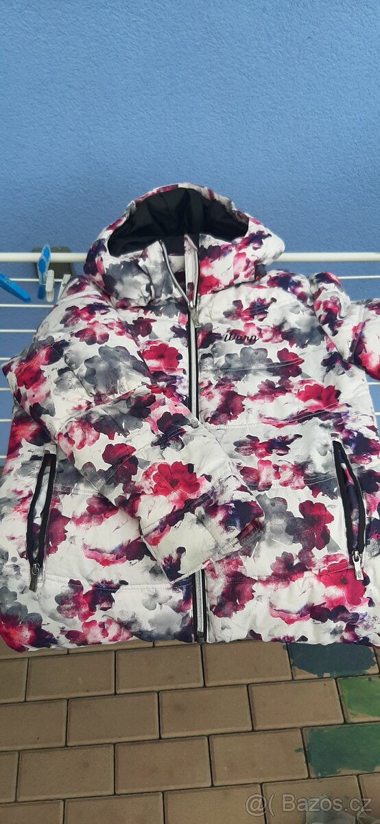 Zimní lyžařská bunda 146/152 top stav - 2