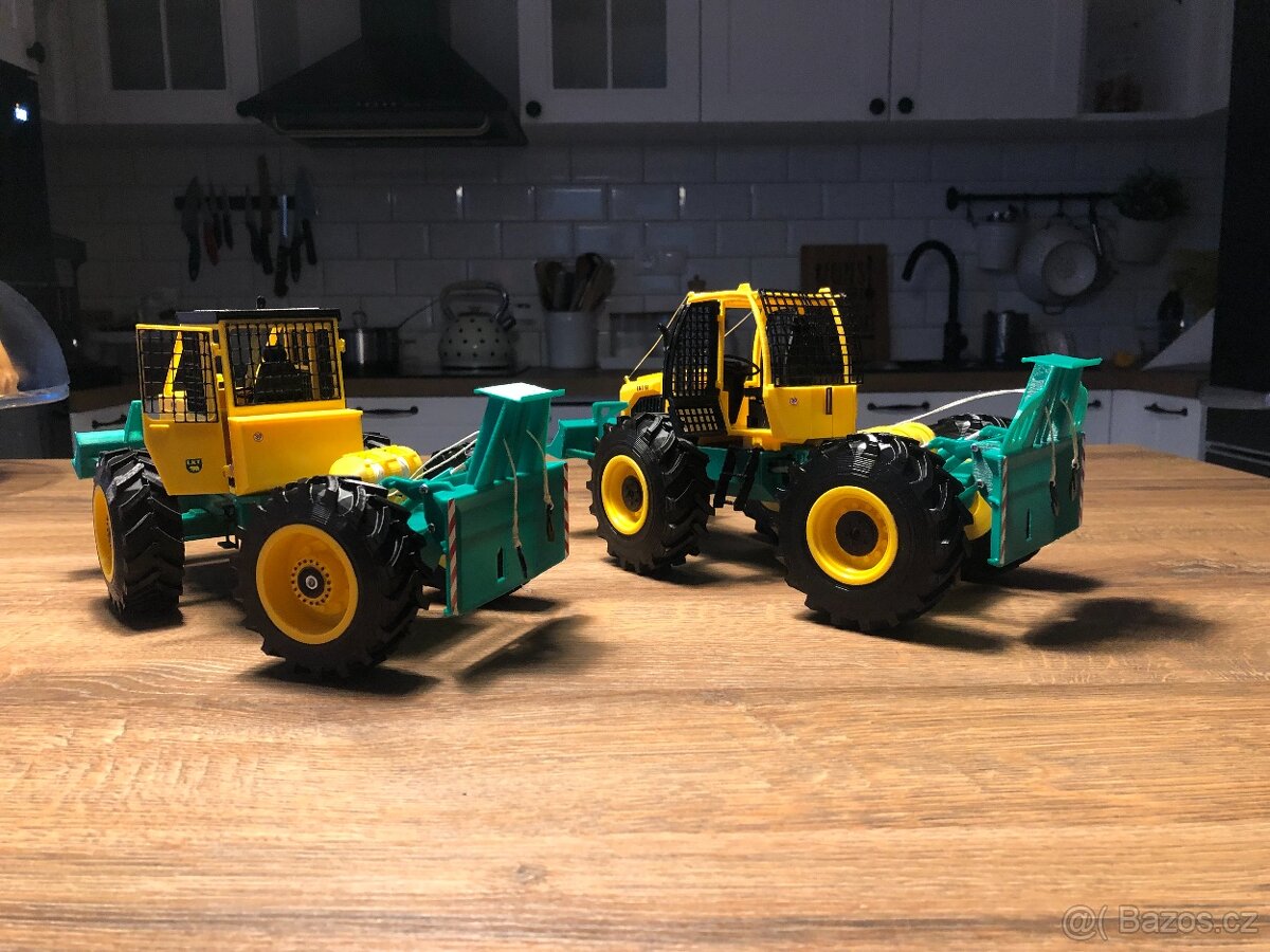 traktor hračka LKT - 2