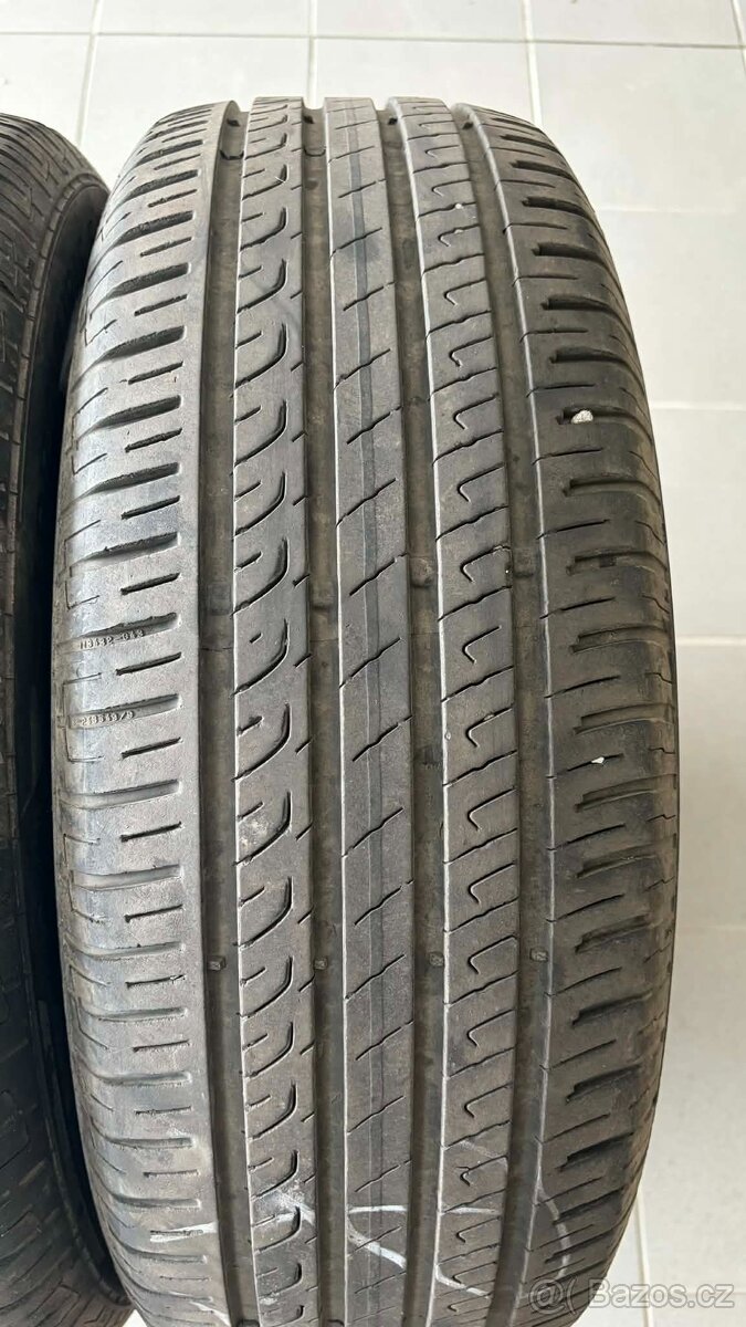 Barum bravuris 5 - 225/65 R17 H - 2