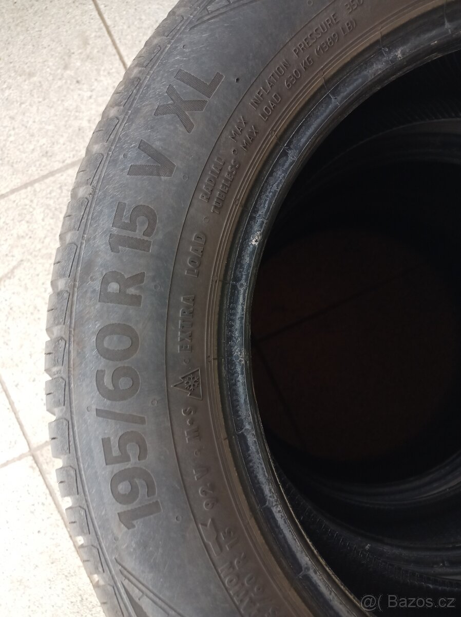 Prodám 195/60 R15 celoroční Continental - 2
