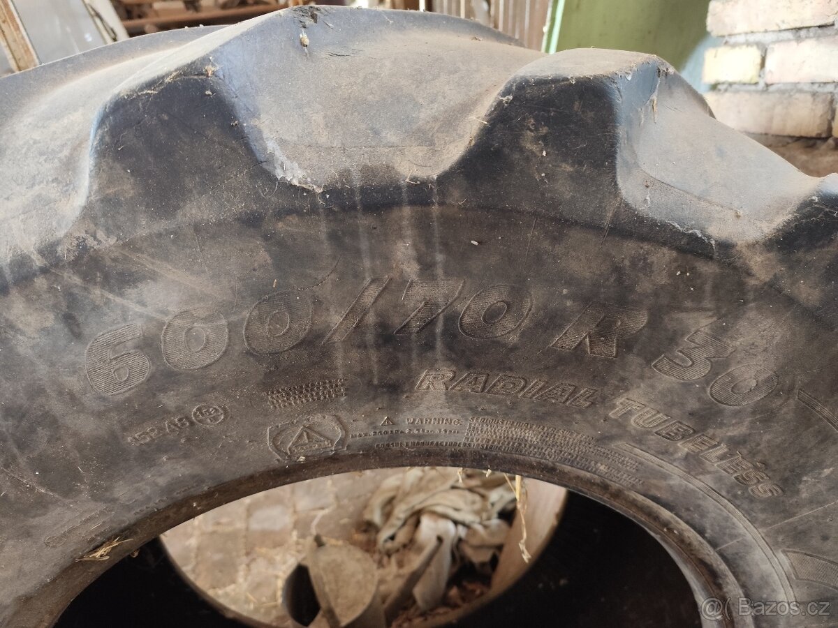 pneu 600/70R30 - 2