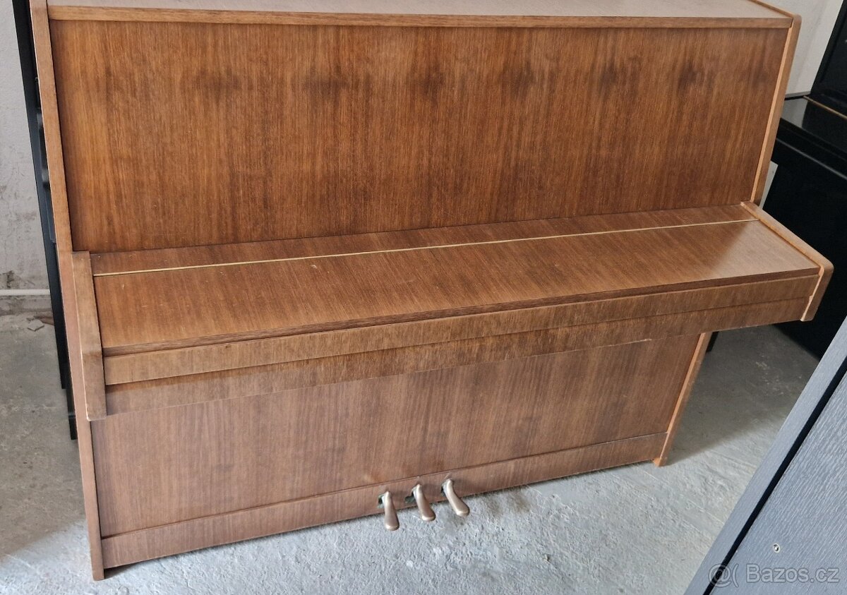 Piano Weinbach 116 - Petrof - 2