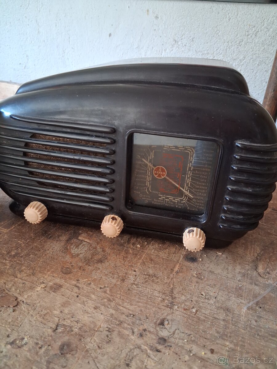 Retro radia Talisman a Sokol. - 2