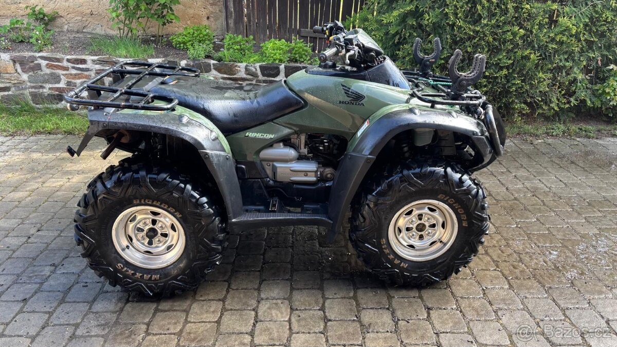 Čtyřkolka Honda 680 RinCon r..v. 2007