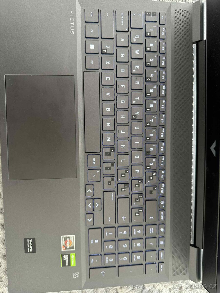 HP Victus 16 - Nové. - 2