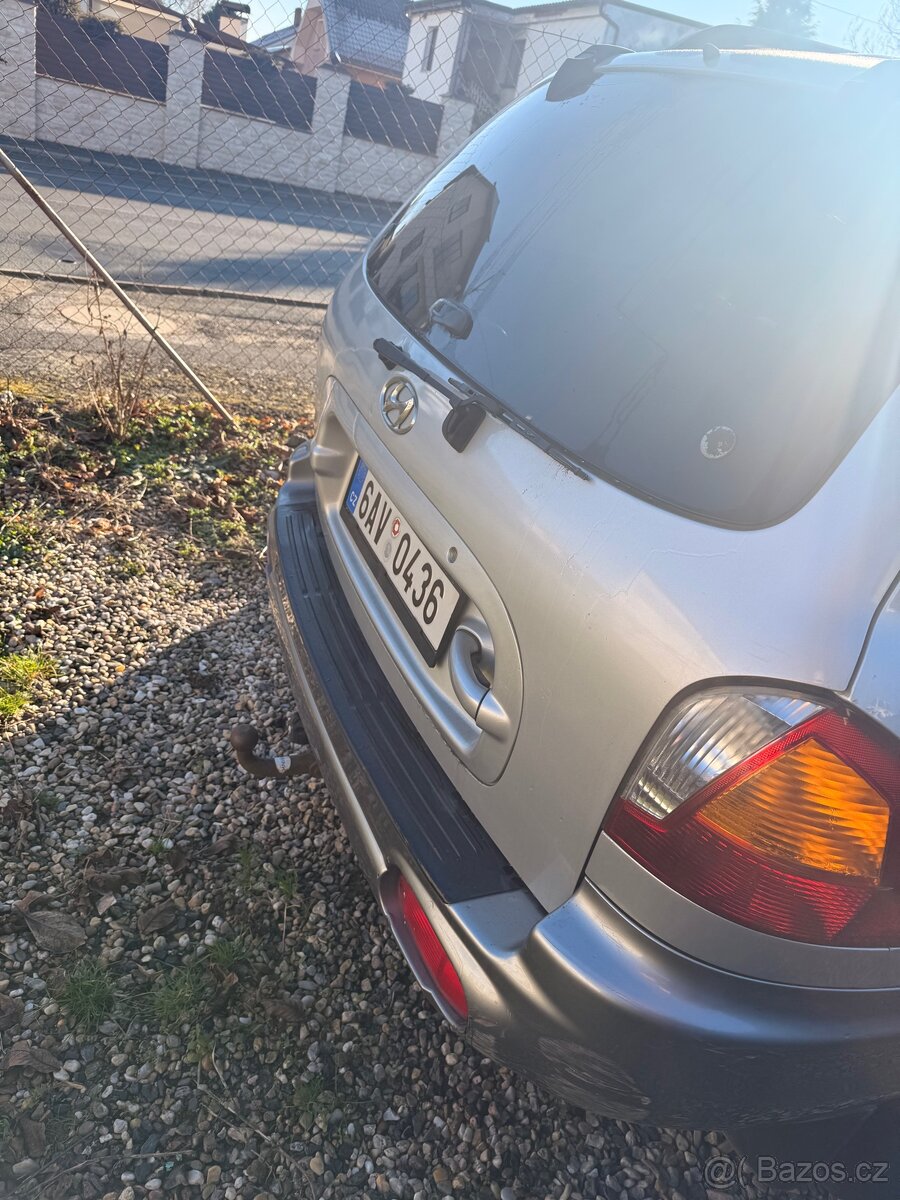 Hyundai Santa Fe 2.0 CRDI 4x4 - 2