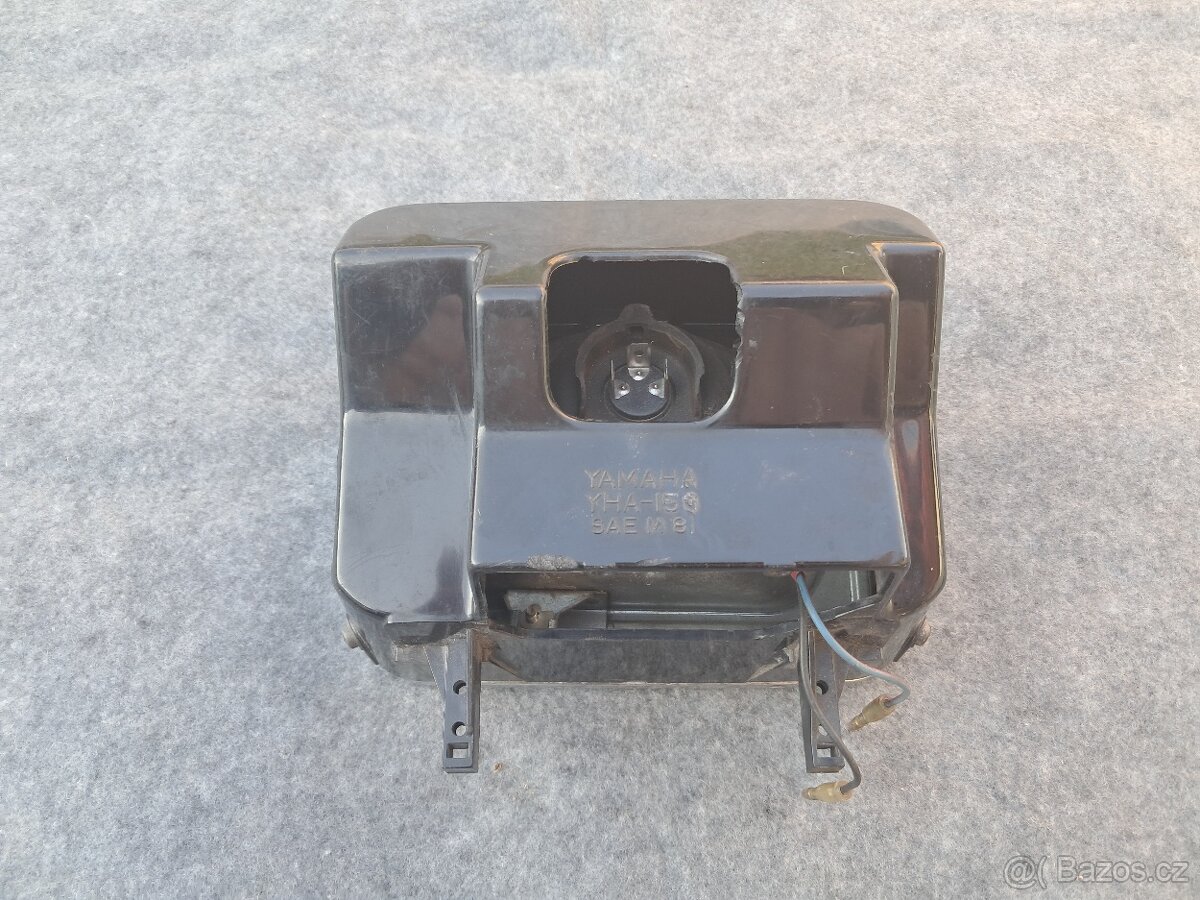 Přední světlo Yamaha XV 920 Virago - 2