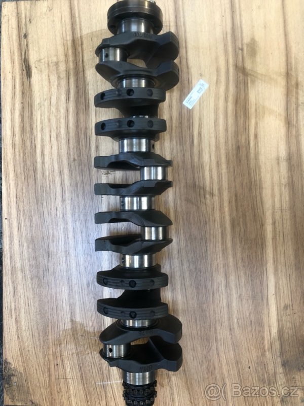 Kliková hřídel BMW m50b25 - 2