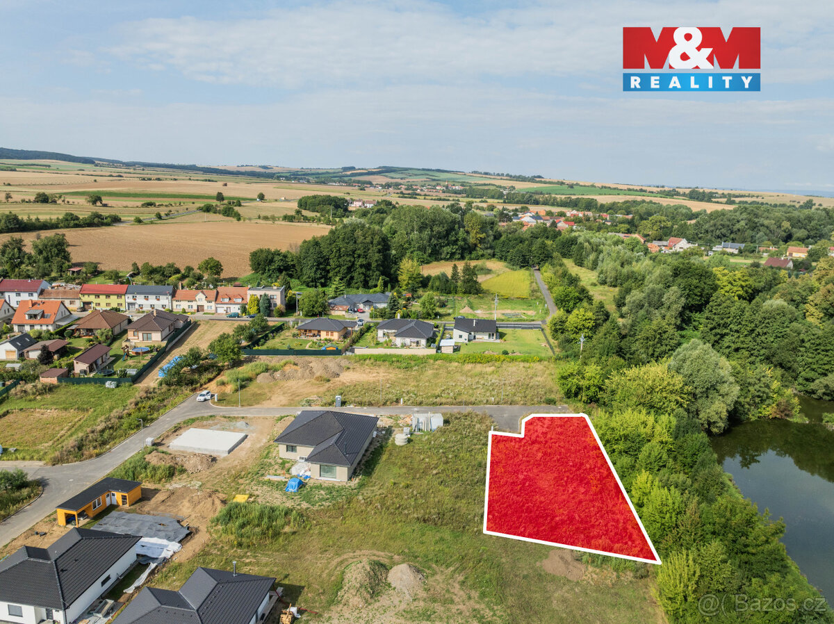 Prodej pozemku k bydlení, 1209 m², Lutopecny u Kroměříže. - 2