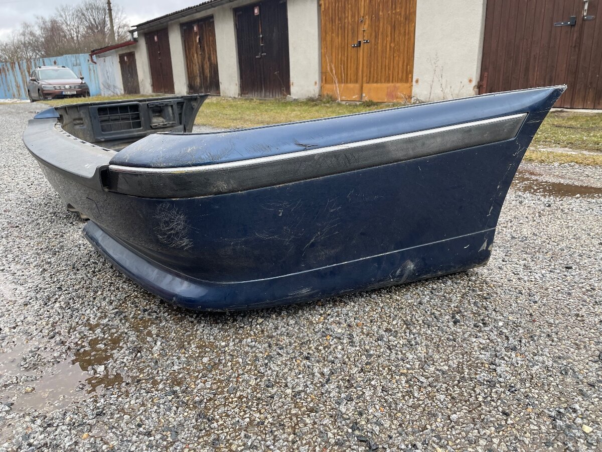 Zadní nárazník bmw e39 touring - 2