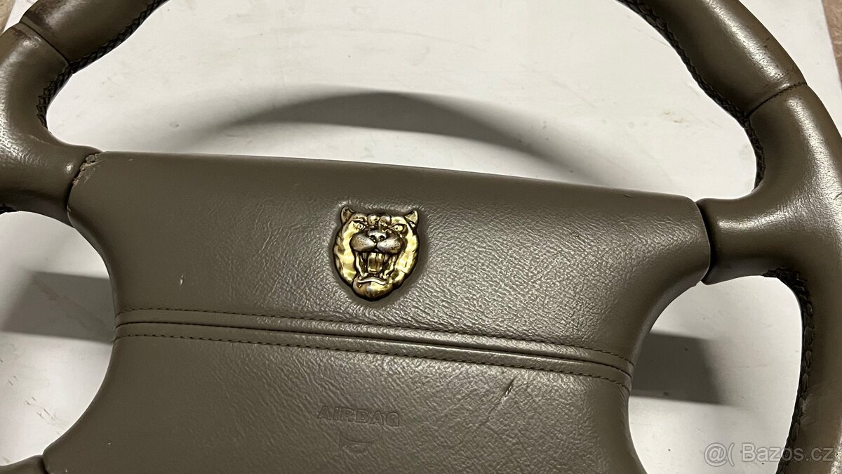 Volant Jaguar xj6 x300 - 2