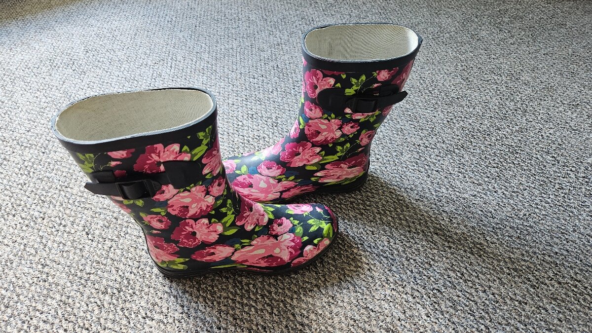 Krasne detske/damske holinky vel. 37 - 2