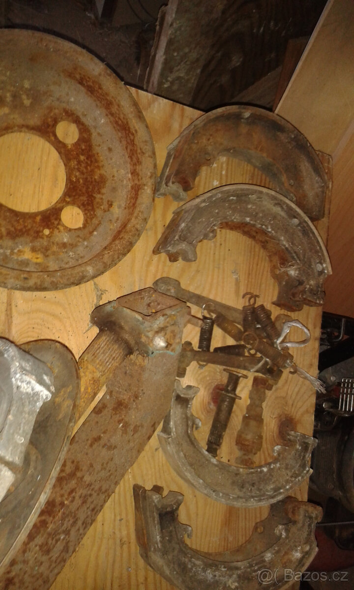 díly na Tatra 58 - 2