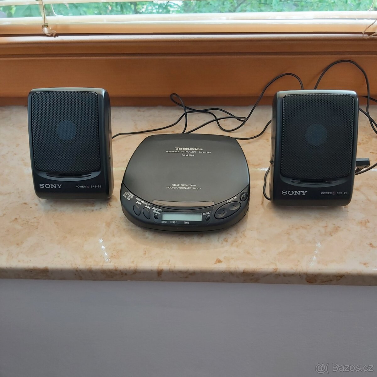 Diskman + reproduktory - 2