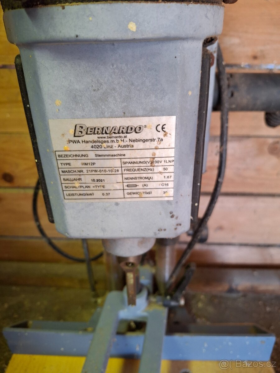 stolní dlabačka - 2