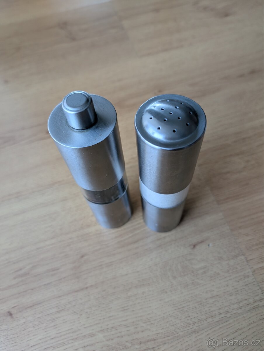 Mlýnek na pepř a solnička - 2