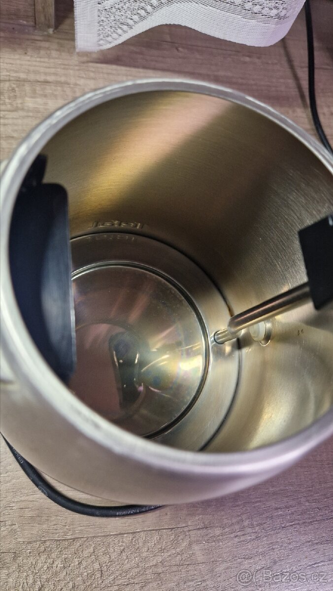 Rychlovarná Konvice Tefal - 2