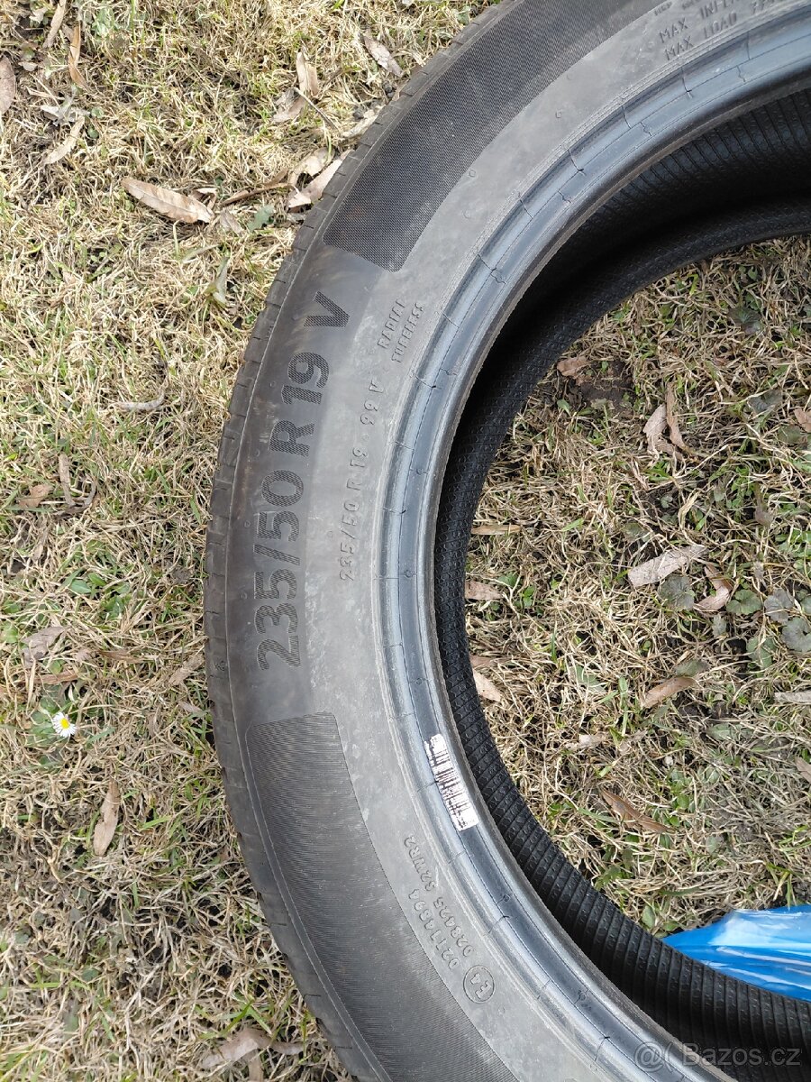 Pneu Continental 235/50 r19 letní - 2