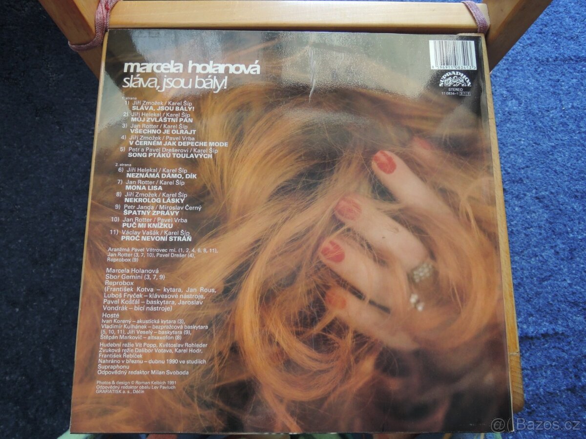 Marcela Holanová – Sláva, Jsou Bály (LP) - 2