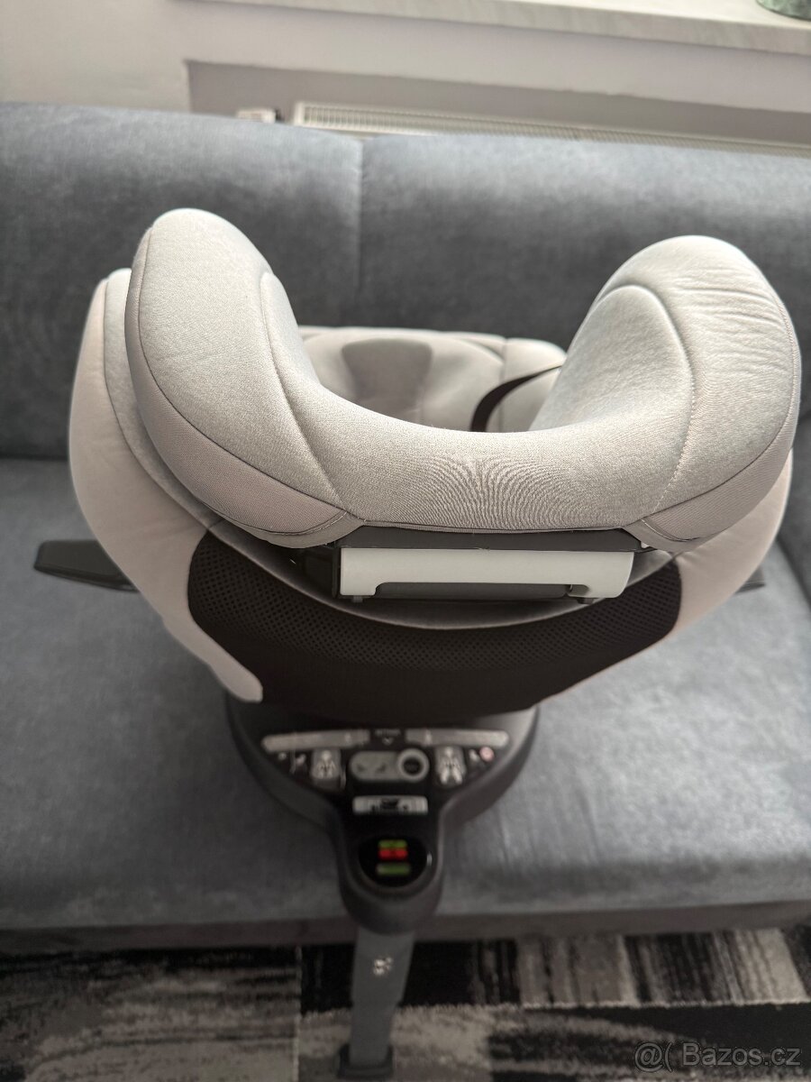 Autosedačka joie 360 - 2