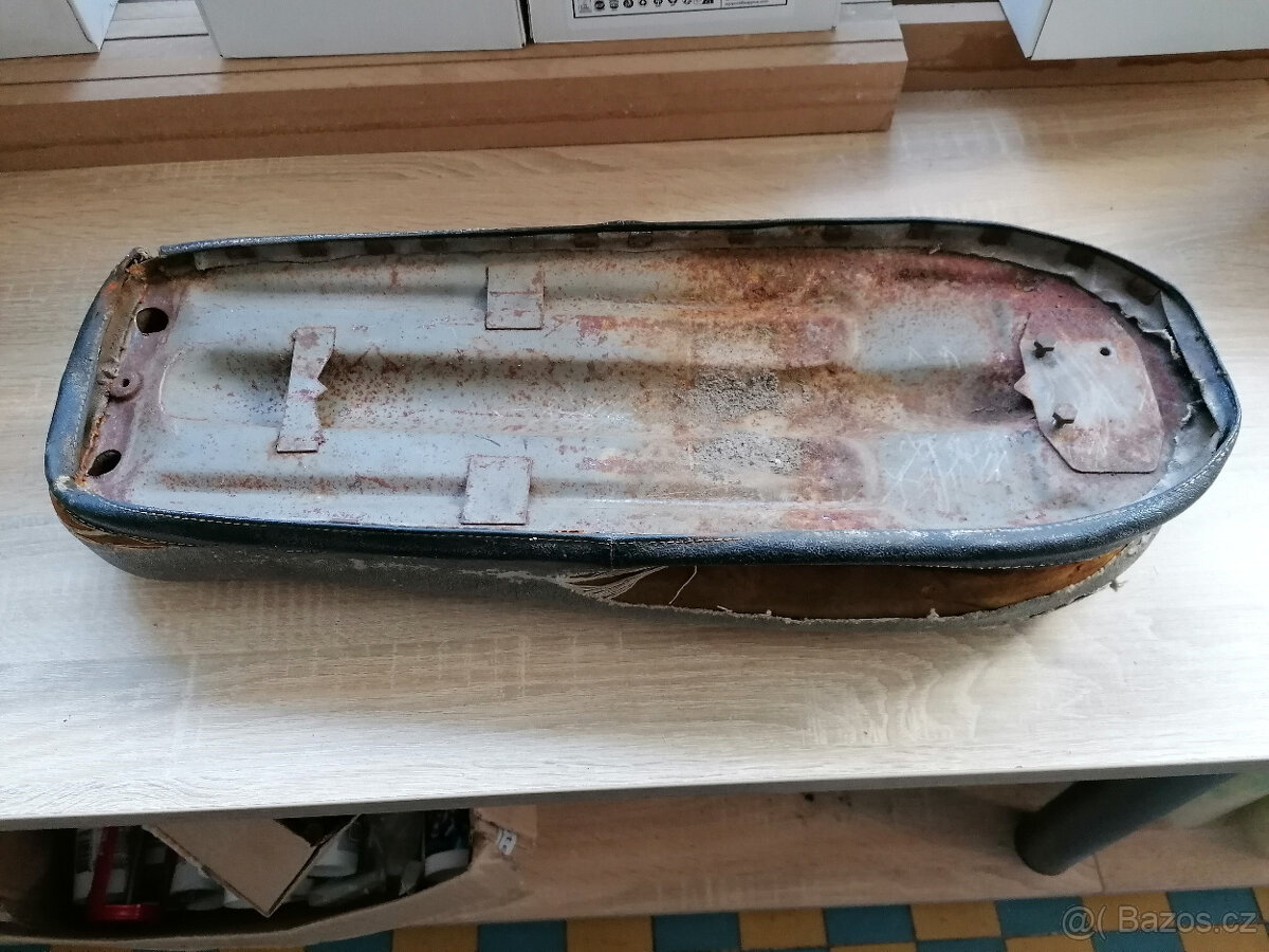 Sedlo Jawa 05 Pionýr - 2