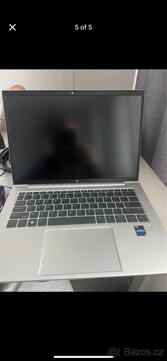 HP EliteBook 1040 - 2
