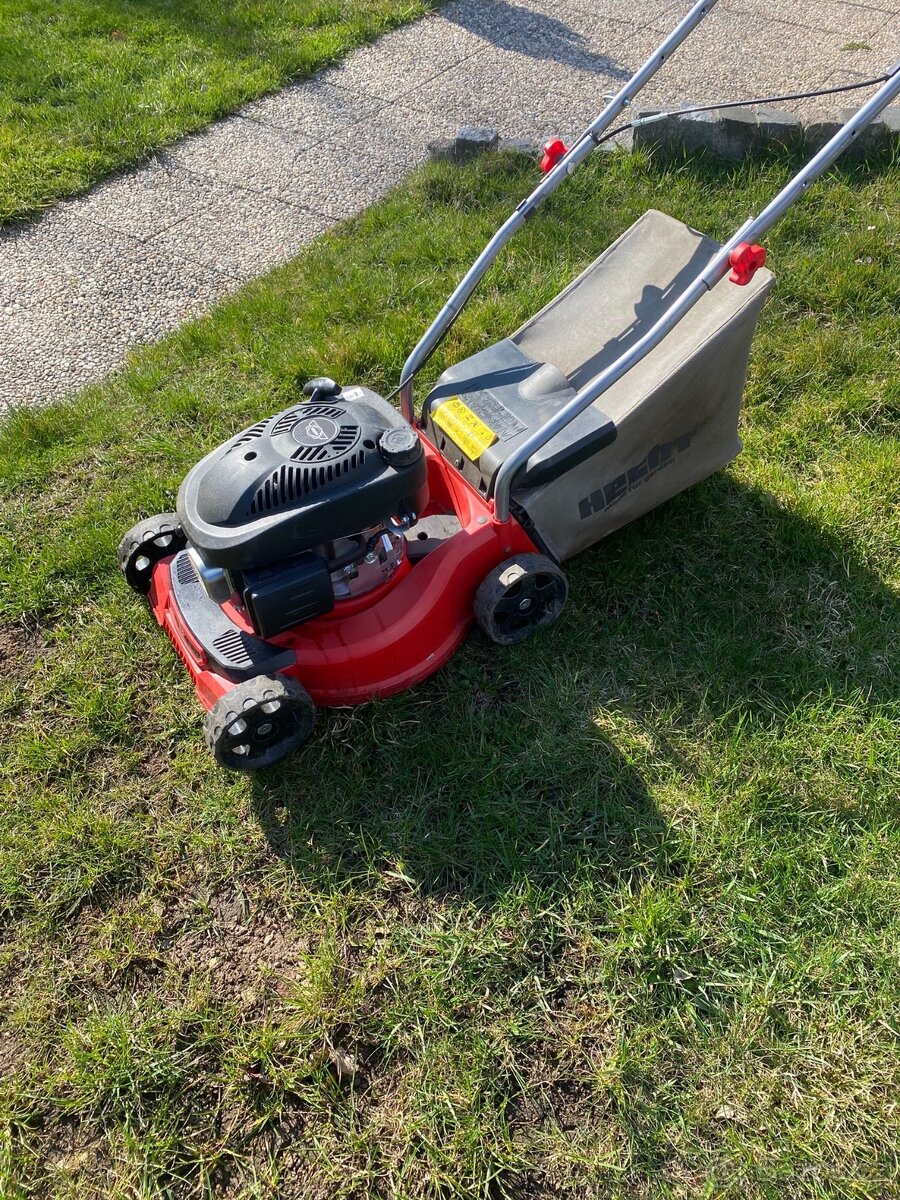 Benzinová sekačka Hecht - 2