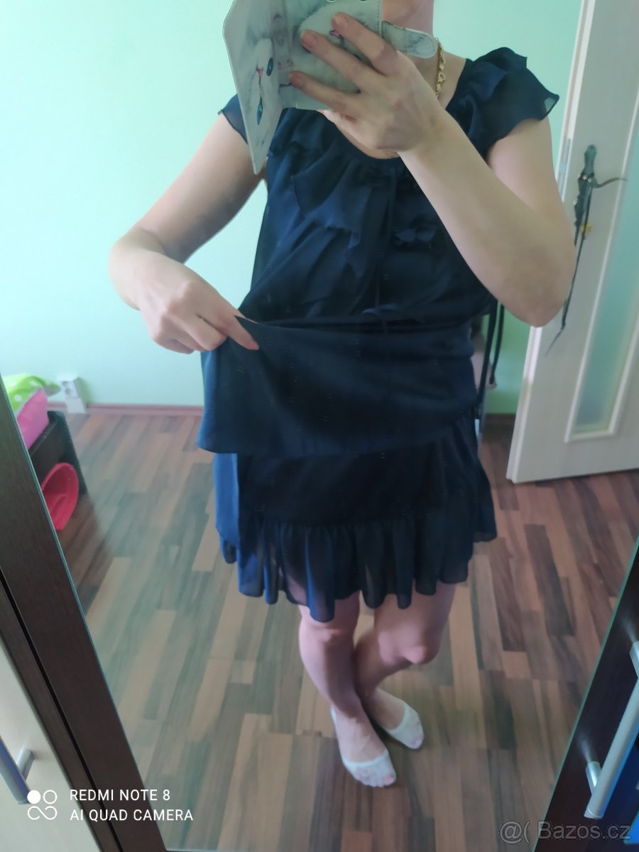 Dámské šaty - 2