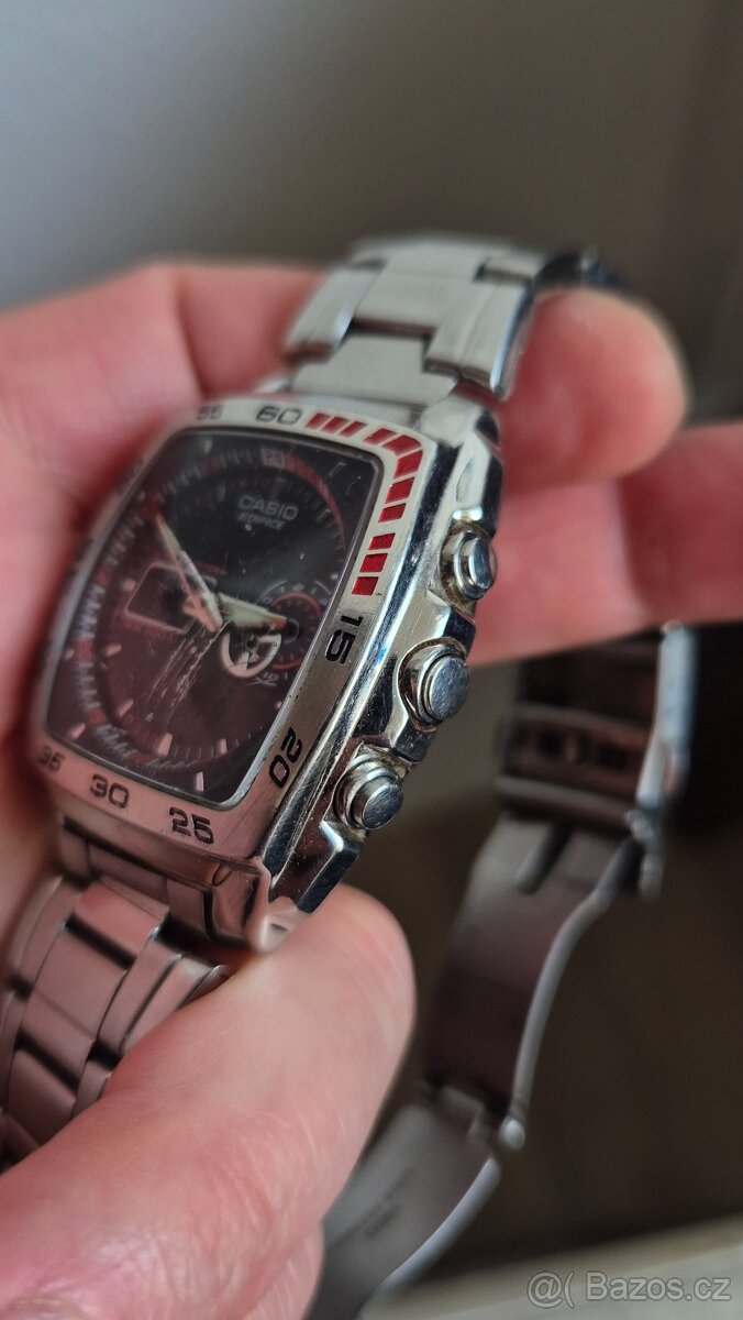 Velmi kvalitní hodinky CASIO EDIFICE - 2