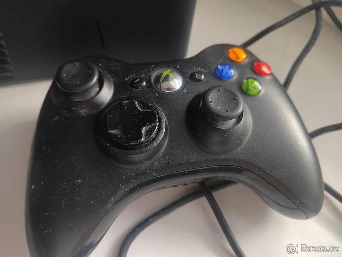 Xbox 360+kinect+ovladač - 2