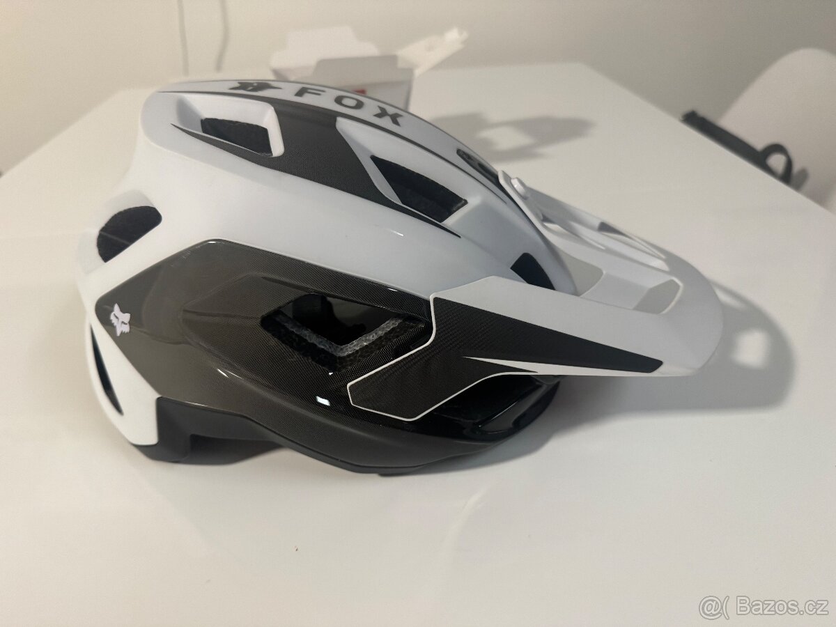 Přilba Fox speedframe Pro Defy - 2
