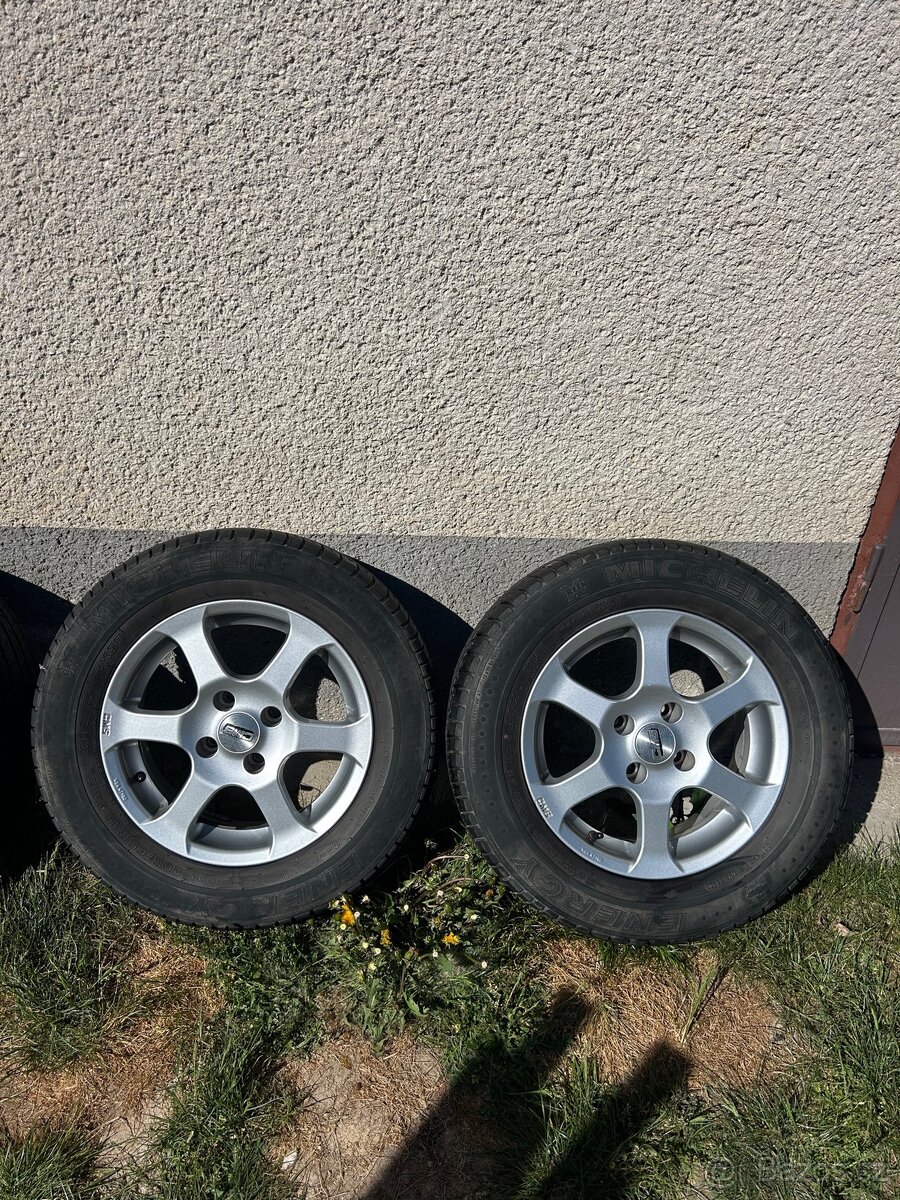 Prodám 4 alu kola - 2
