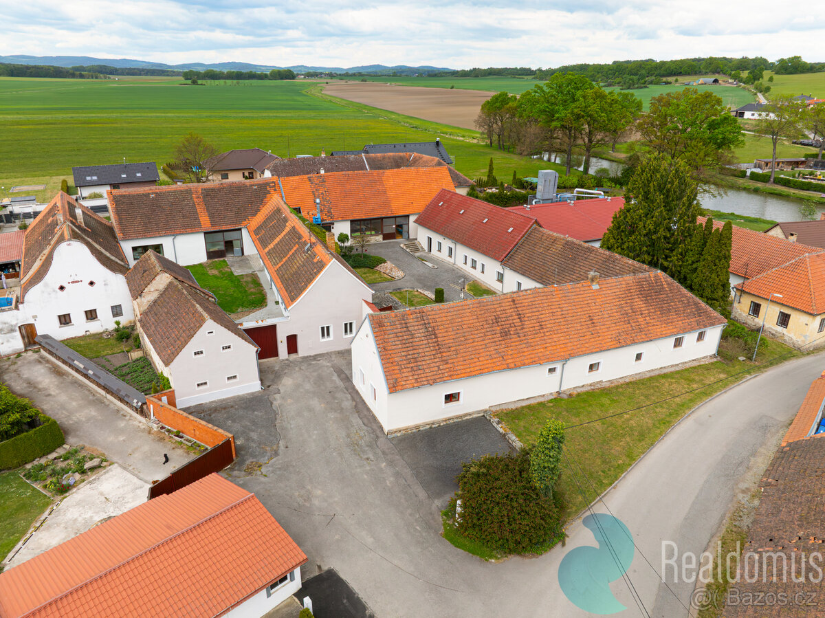 PRODEJ, výrobní areál, Babice, 1075 m2 - 2