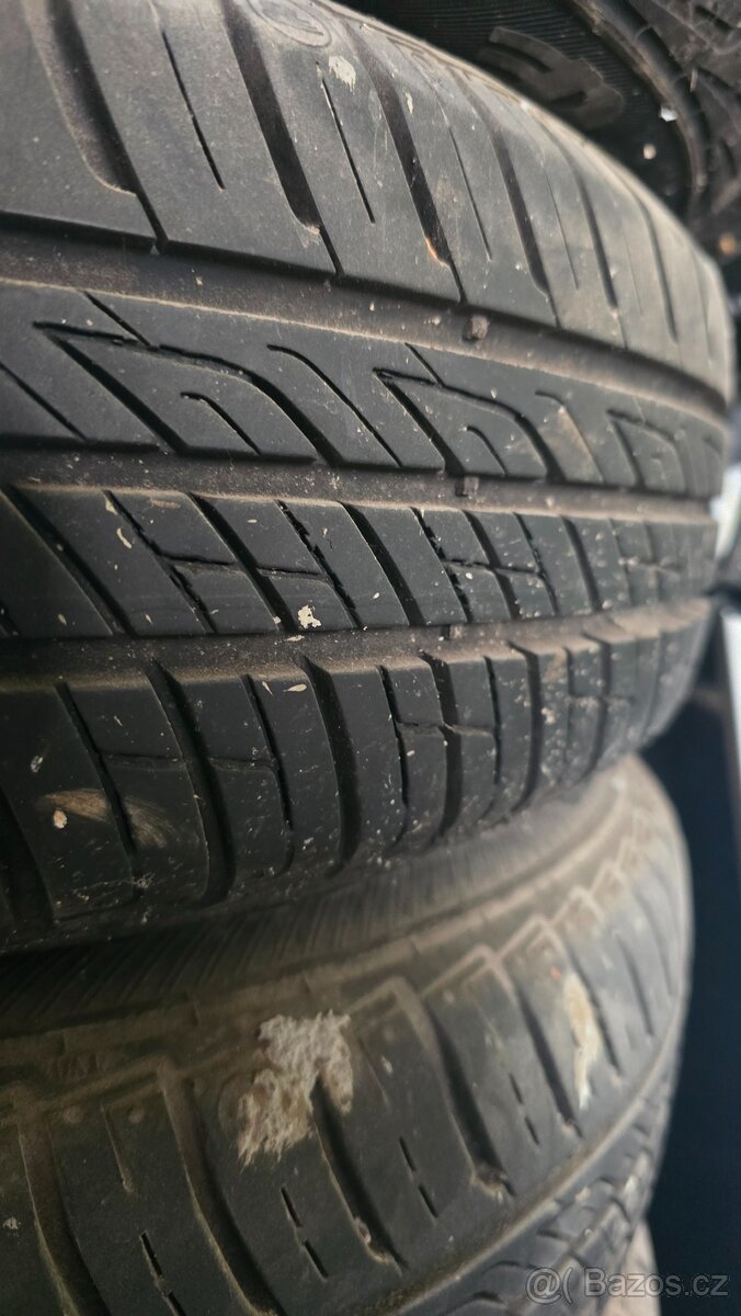 PNEU 165/70 R14 - 2