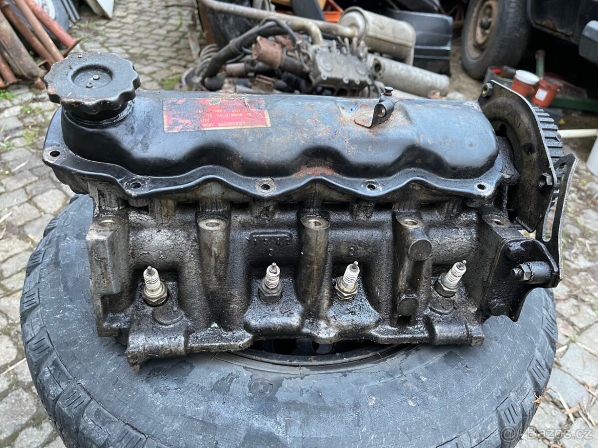 Fiat 127 1300 ccm hlava motoru - 2