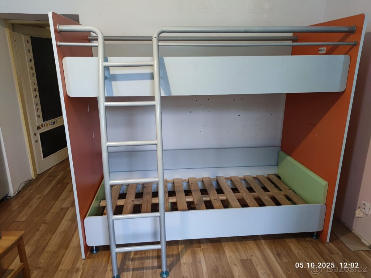 Nábytek zn.Capslock - 2