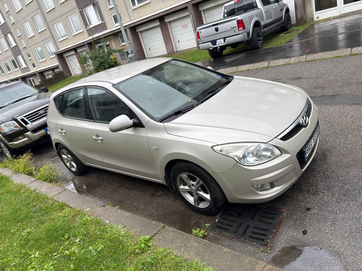 Hyundai i30 1,6 2008 - Nutno udělat rozvody - 2