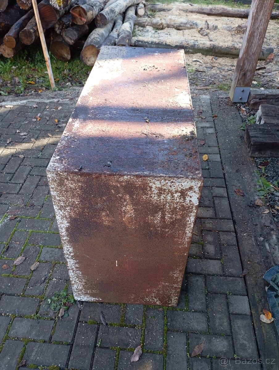 Nádoba na stavbu - 2