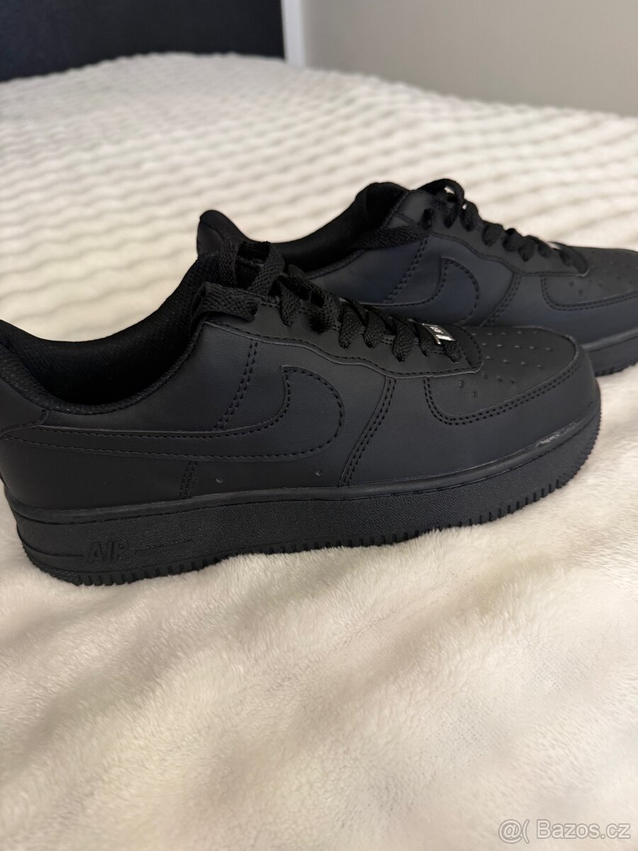 Nike Air Force 1 - černé vel. 42 - 2