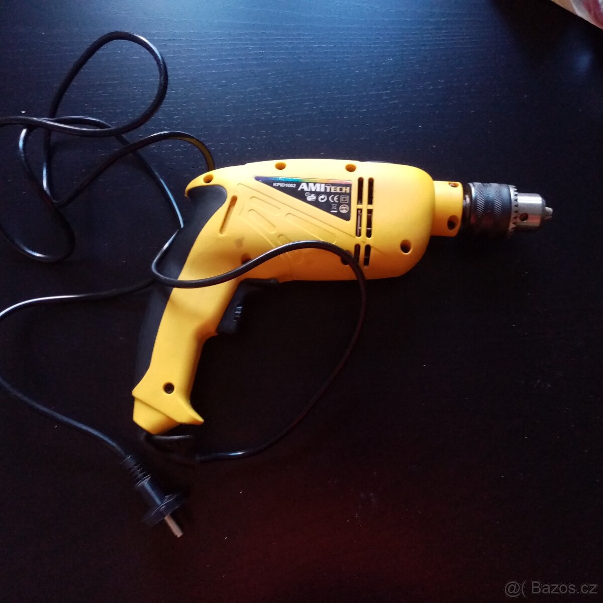 Příklepová vrtačka + příslušenství - 2