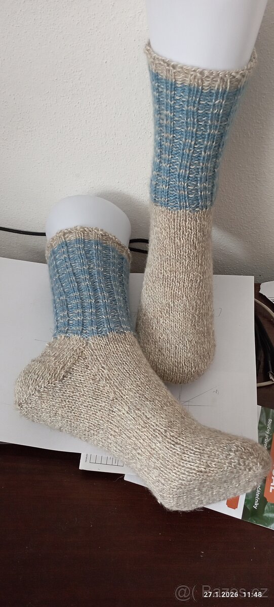 Ručně pletené ponožky - 2