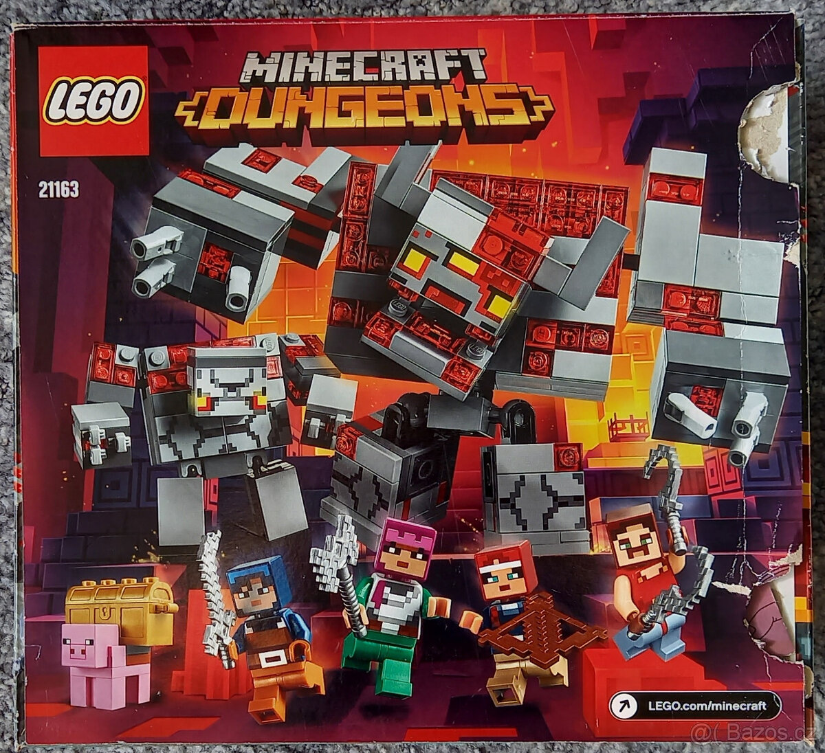 Lego Minecraft 21163 - The Redstone Battle. - 2